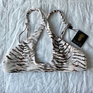 Skatie Swim Jasmine Top zebra Print size L NWT